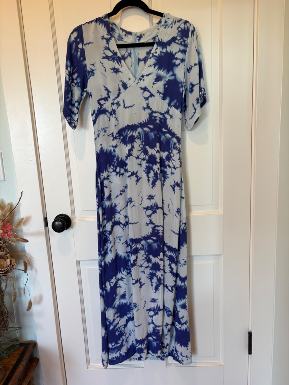 Blue Tie-Dye V-Neck Women’s Dress